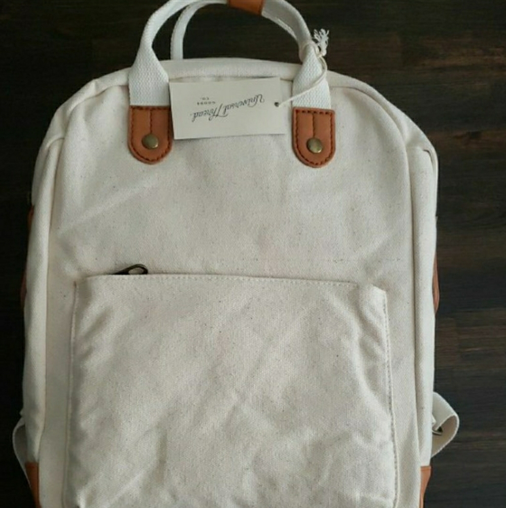 Universal Thread Backpack - Picture 2 of 4